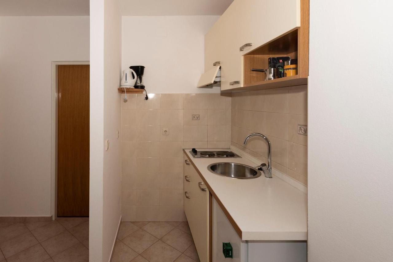 Apartments Max Razanac Exterior photo